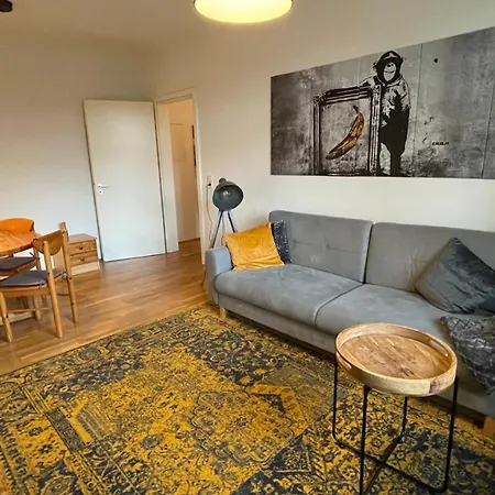 Am Lene-voigt-park, Netflix, Lichtdurchflutet Apartment